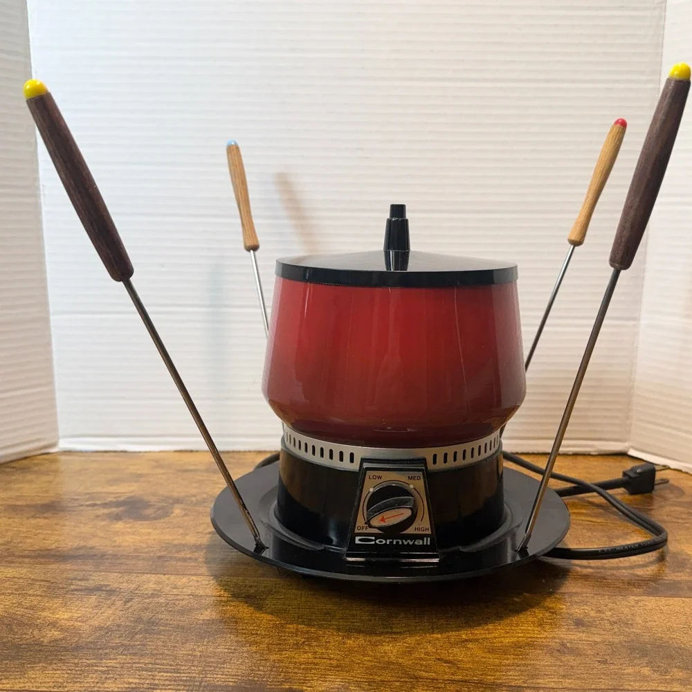 Vtg Cornwall Red Electric Fondue Pot Set Model 5234 Made in USA 4 Forks‎ Hippie